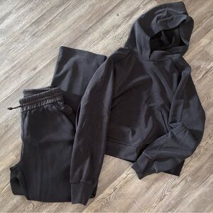 Lululemon softstreme set